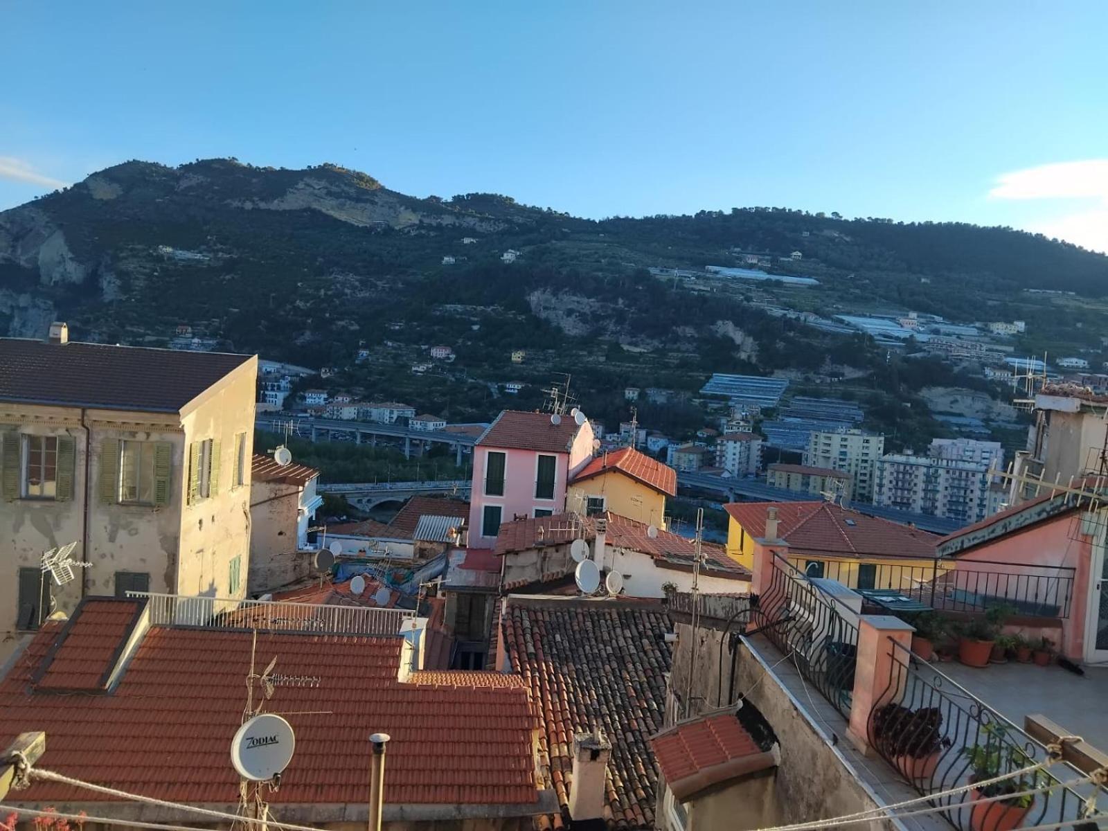 Casa Eden Apartman Ventimiglia Kültér fotó