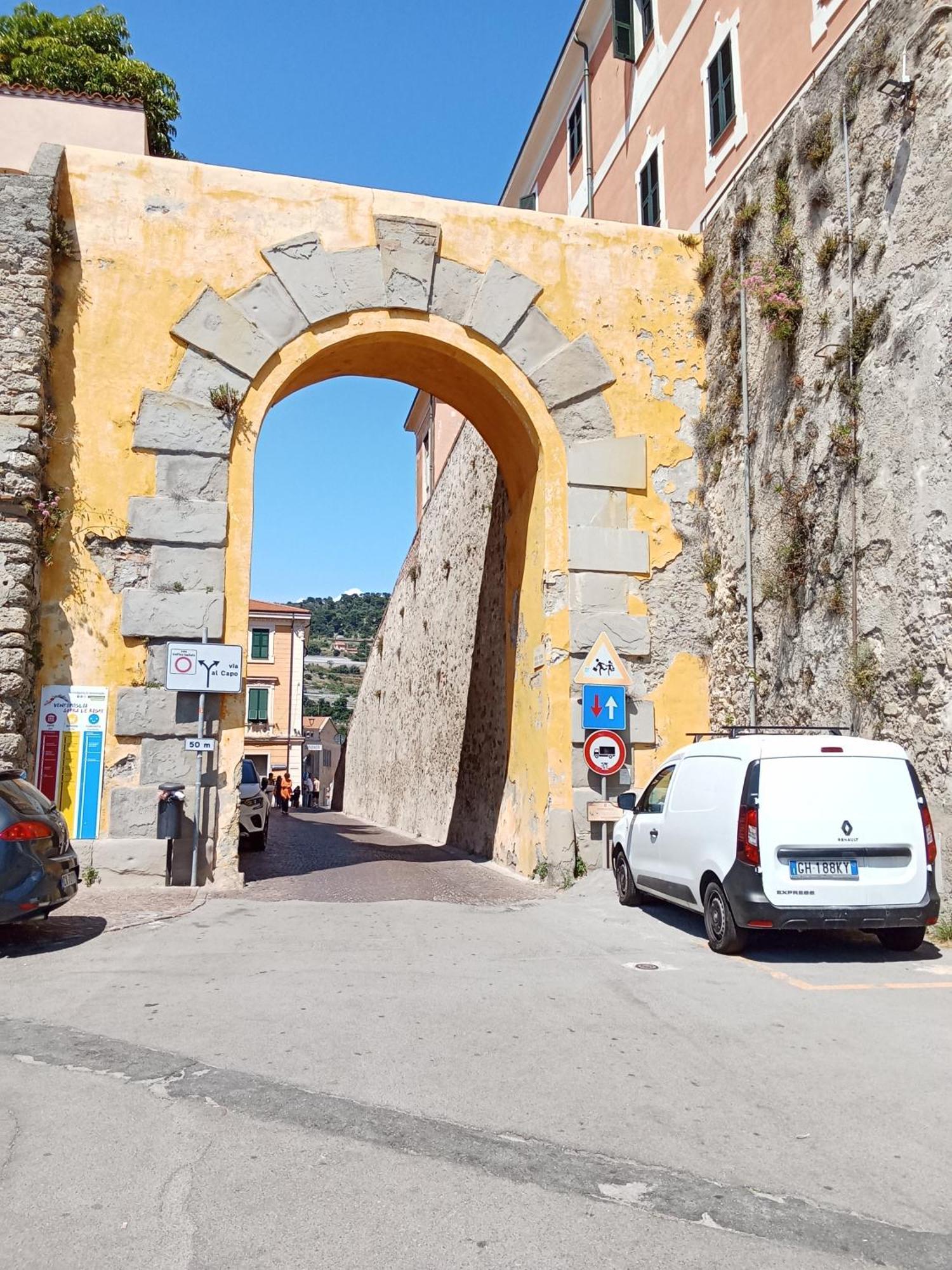 Casa Eden Apartman Ventimiglia Kültér fotó